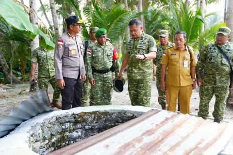 Wapang TNI Tinjau Perbatasan dan Pembangunan Infrastruktur di Miangas