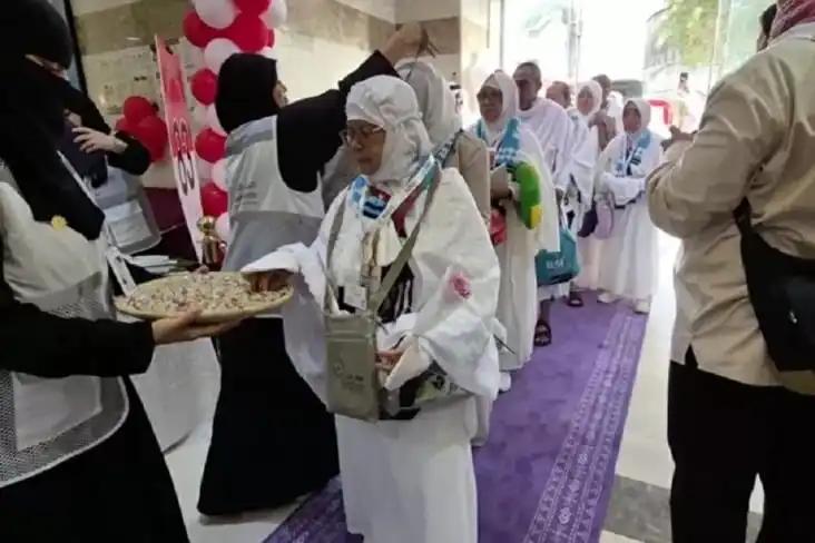 DPR Usulkan Penambahan Petugas Haji Perempuan untuk Penyelenggaraan 2027