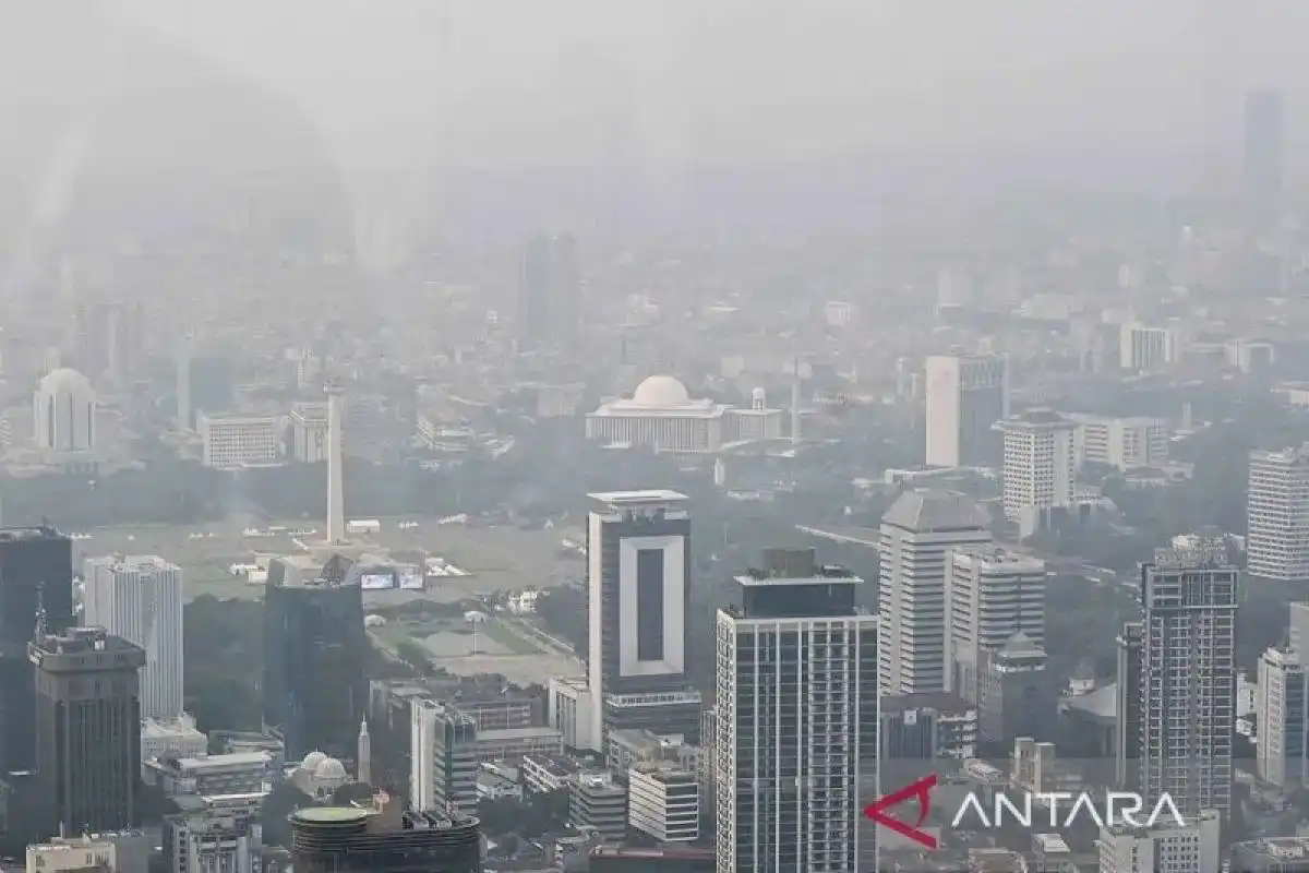 Kualitas Udara Jakarta Berada di Posisi Ketiga Terburuk Dunia pada Senin Pagi