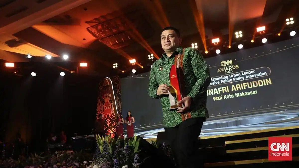 Munafri Arifuddin Resmi Menjadi Kader Demokrat Setelah Keluar dari Golkar
