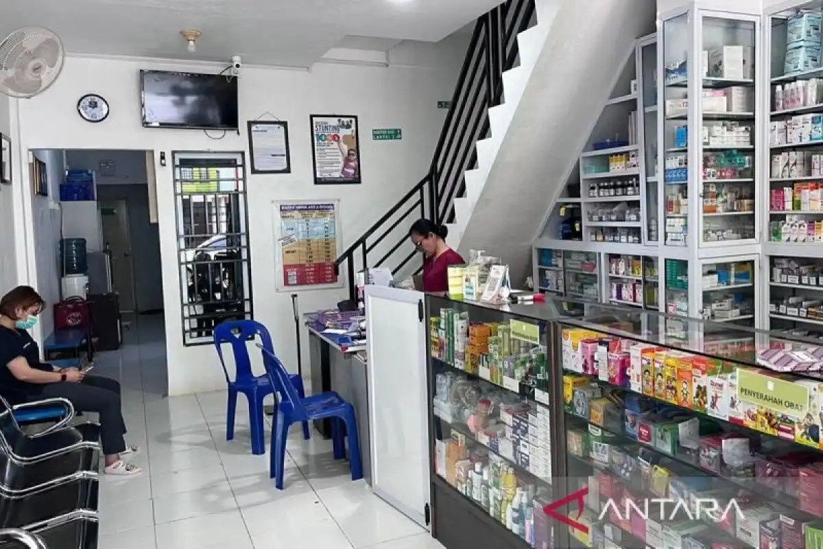 Sorotan Indonesia: Potensi Industri Obat, Dana Haji, dan Agenda Pendidikan