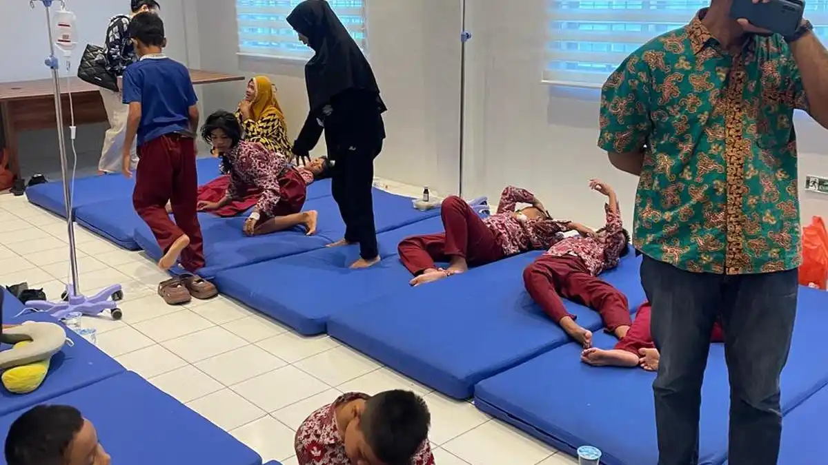 Belasan Murid SDN 060870 Medan Dirawat Usai Menyantap Sajian MBG