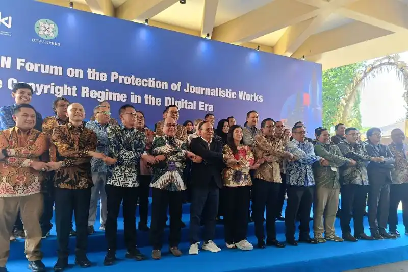 Karena itu, Supratman berharap pemahaman masyarakat mengenai perlindungan dan pemanfaatan hak kekayaan intelektual semakin meningkat