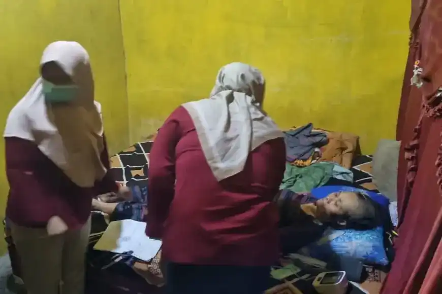 Usai Masuk Pemberitaan, Perempuan Penderita Sakit Kronis di Jombang Dapat Kunjungan Tenaga Kesehatan