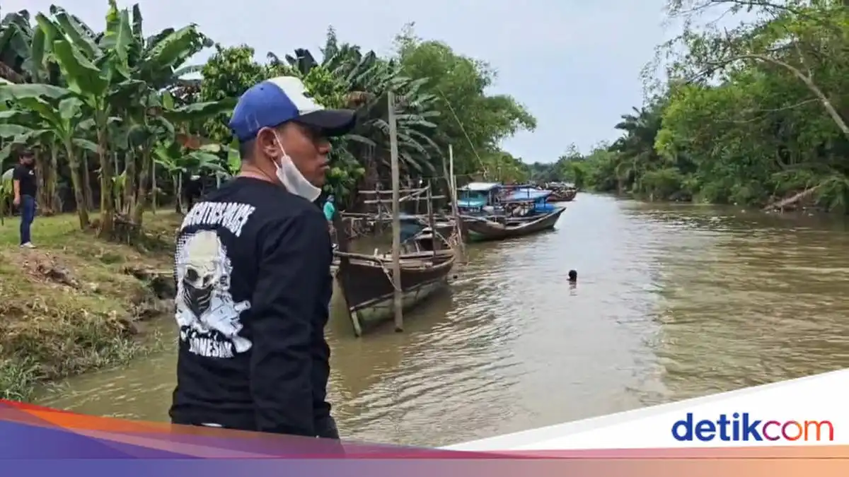 Penggerebekan Sarang Narkoba di Percut Sei Tuan Berujung Kejar-kejaran di Sungai