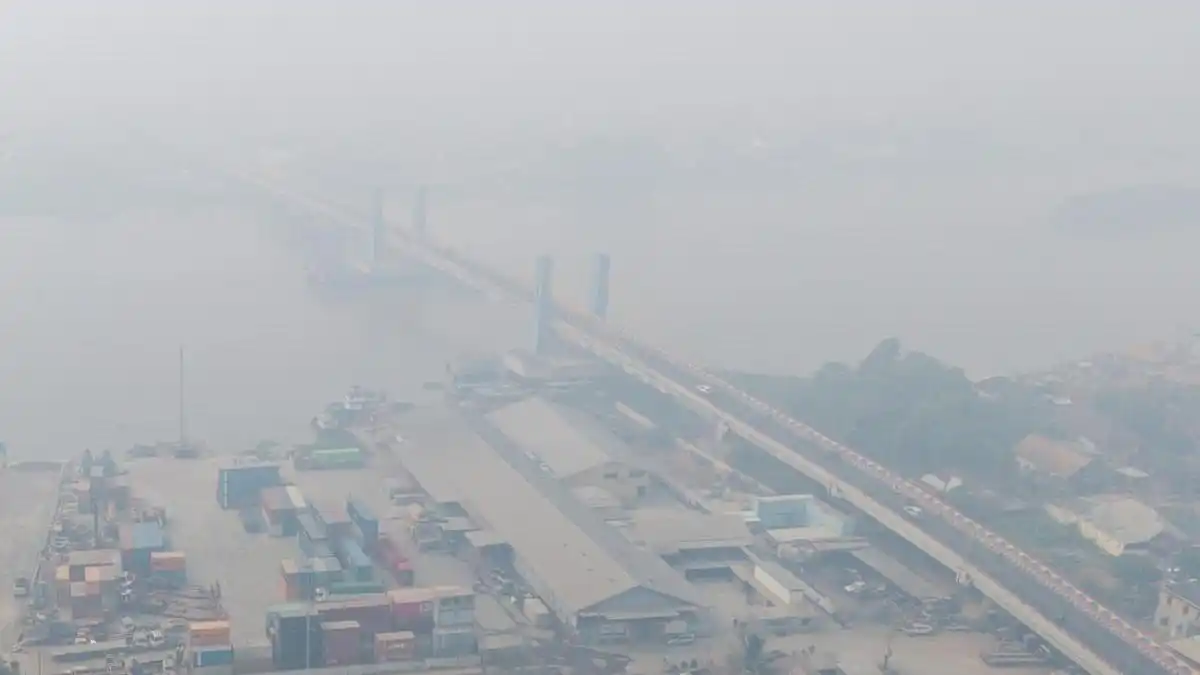 Kabut Asap Karhutla Memburuk, Kualitas Udara Palembang Masuk Kategori Berbahaya