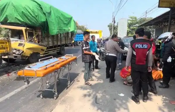Rem Truk Diduga Bermasalah, Kecelakaan di Mojokerto Tewaskan Pengendara Motor