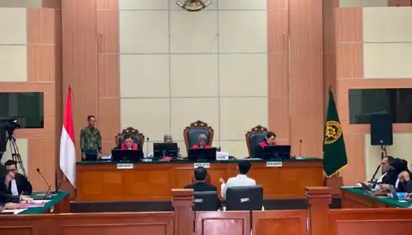 Kesaksian Andi Azwan soal Pendanaan Organisasi dalam Sidang Dokter Tifa