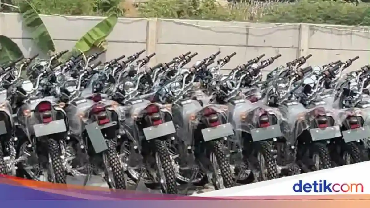 Klarifikasi Motor di BKT: Kendaraan Titipan TNI, Bukan Motor Listrik MBG