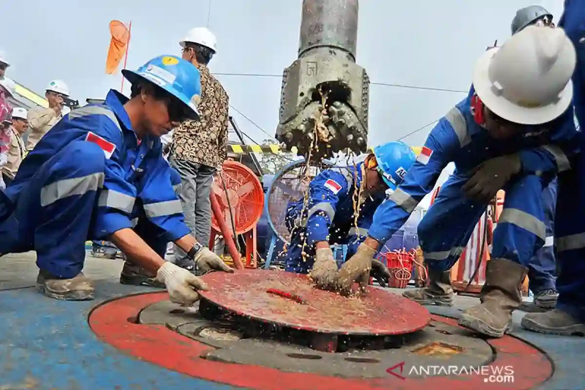 Pengeboran Panas Bumi dan Pengendalian Risikonya di Kamojang