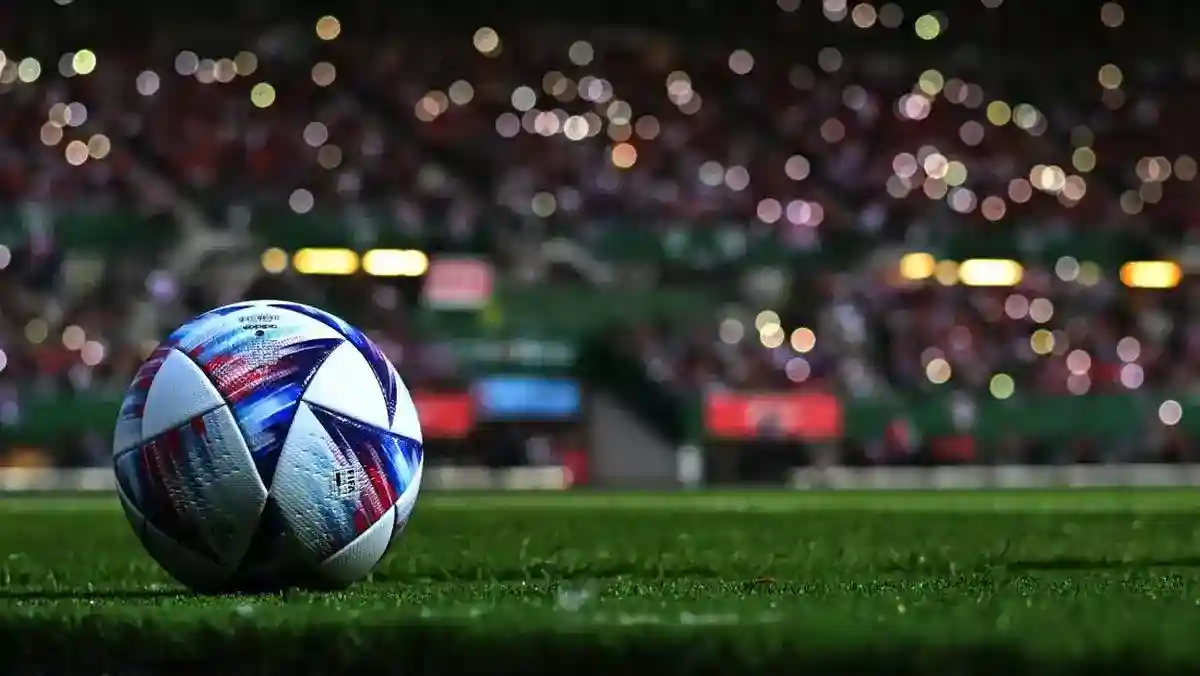 Sultan Najamudin Tekankan Pembinaan Sepak Bola Sejak Usia Dini