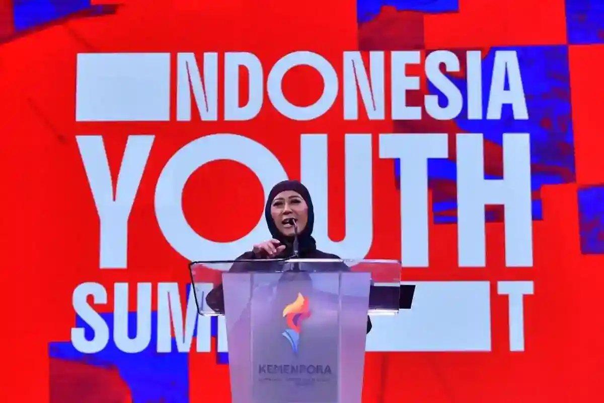 Meutya Hafid Dorong Anak Muda Indonesia Jadi Pencipta Nilai di Era AI